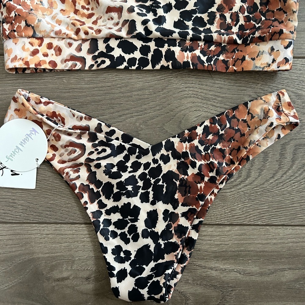 NWT Kulani Kinis Leopard Print Bikini Set Size XS - Picture 3 of 5